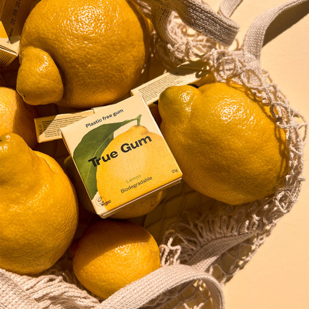 TRUE - CHEWING-GUM CITRON SANS SUCRES PRÉSENTOIR 21G x24 TRUE - CHEWING-GUM CITRON SANS SUCRES PRÉSENTOIR 21G x24