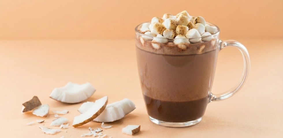 Chocolat chaud à la noix de coco avec Alpro Barista